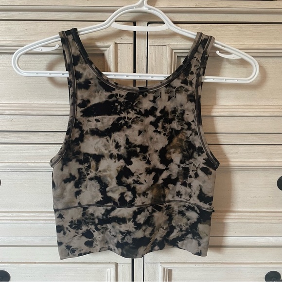 Lululemon Power Pivot tank - Picture 1 of 4